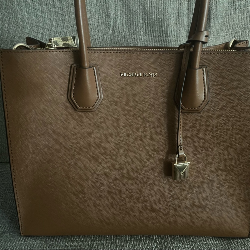 Michael Kors Mercer Handbag-Tan